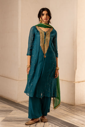 Zoya