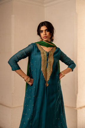 Zoya