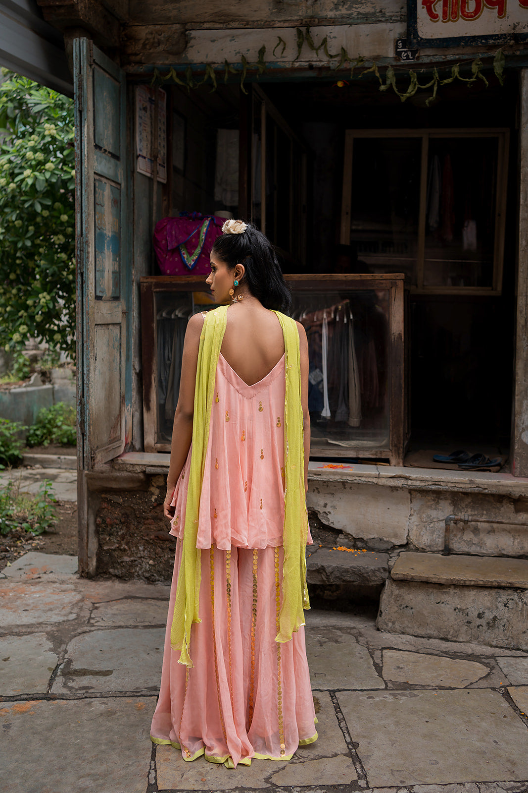 Pink kurta set with neon dupatta